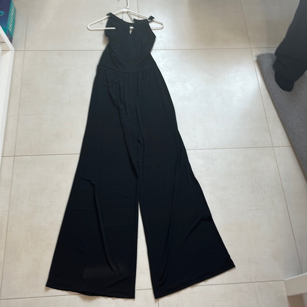 Boston Proper black keyhole jumpsuit, size 4